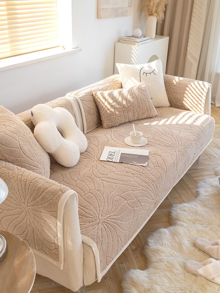 Couch Cover/Sofa Covers, Anti Slip Sofa Slipcover (Beige)